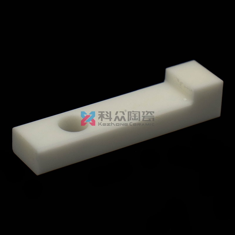 氧（yǎng）化鋁陶瓷塊